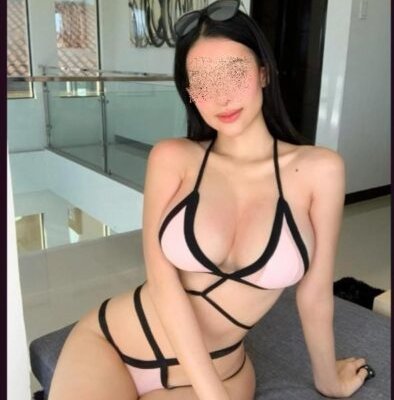 Kemalpaşa Escort Vip Arabada